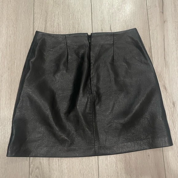 Sunday Best Aritzia Mini Skirt - Picture 8 of 12